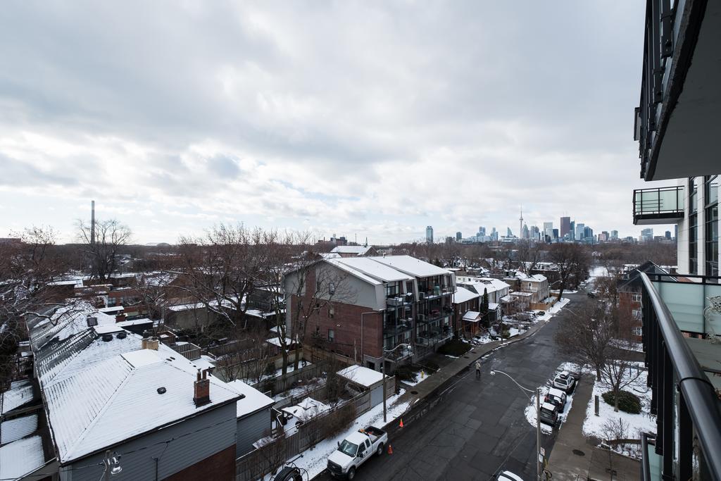 Luxury Leslieville - 2 Bedroom 2 Bath Toronto Exterior foto